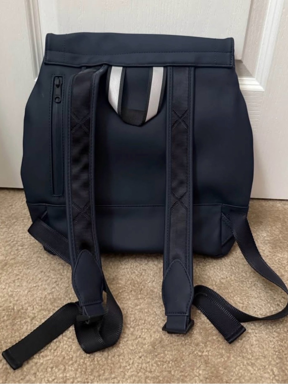 Hunter x Target - Navy Backpack - Picture 2 of 4